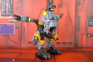 Hasbro Transformers Age of the Primes Voyager Class The Thirteen Amalgamous Prime Figure