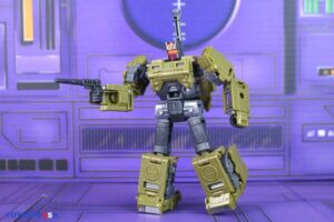 Hasbro Transformers Age of the Primes Combaticon Brawl Figure