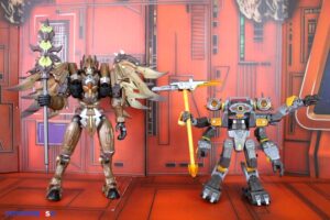 Hasbro Transformers Age of the Primes Voyager Class The Thirteen Amalgamous Prime Figure