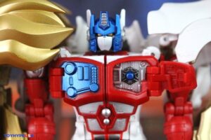 Takara-Tomy Transformers 40th Selection T-Spark Lio Convoy Figure
