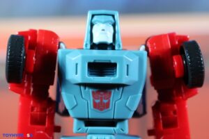 Hasbro Transformers Studio Series '86 Windcharger Figure
