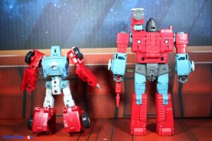 Hasbro Transformers Studio Series '86 Windcharger Figure