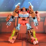 Hasbro Transformers Age of the Primes Deluxe Class Junkion Jalopy Figure