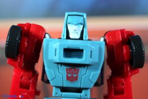 Hasbro Transformers Studio Series '86 Windcharger Figure