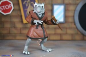 Super7 Teenage Mutant Ninja Turtles ULTIMATES! Wave 13 – 2003 Splinter Figure