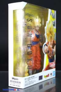 Bandai Namco S.H. Figuarts Dragon Ball Z Goku (The Games Begin) Figure