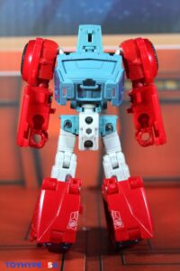 Hasbro Transformers Studio Series '86 Windcharger Figure