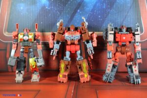 Hasbro Transformers Age of the Primes Deluxe Class Junkion Jalopy Figure