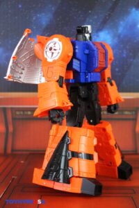 Hasbro Transformers Age of the Primes G2 Swoop & Sludge Figures