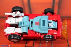 Hasbro Transformers Studio Series '86 Windcharger Figure