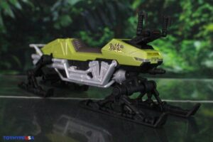 Hasbro G.I. Joe Classified Series 6″ Zanya & Dreadnok Chameleon (Swamp Skier) Vehicle