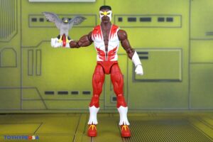 Hasbro Marvel Legends Series 6″ Secret Wars Wave 2 Marvel’s Falcon Figure Review