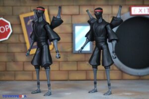 NECA Toys Teenage Mutant Ninja Turtles 2012 Footbots 2-Pack Figures Review