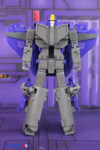 Hasbro Transformers Studio Series ’86 Leader Class Astrotrain Figure Review