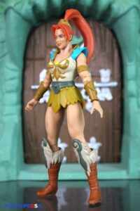 Mattel Masters of the Universe Origins 200X Cartoon Collection Teela & Roboto Figures