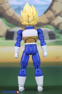 Bandai Namco S.H.Figuarts Dragon Ball Z Super Saiyan Vegeta (Dangerous Pride) Figure