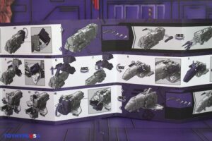Hasbro Transformers Studio Series ’86 Leader Class Astrotrain Figure