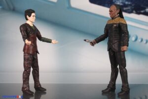 The Nacelle Company – Star Trek Voyager – Tuvix Figure