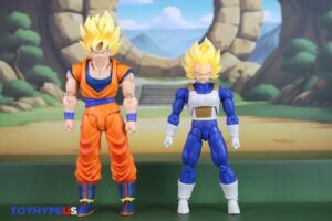 Bandai Namco S.H.Figuarts Dragon Ball Z Super Saiyan Vegeta (Dangerous Pride) Figure
