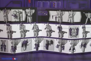 Hasbro Transformers Studio Series ’86 Leader Class Astrotrain Figure