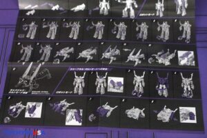 Takara-Tomy Transformers Dramatic Capture Series Decepticons Part 2 (Skywarp & Insecticon Trio) Figure Set