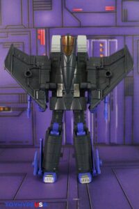 Takara-Tomy Transformers Dramatic Capture Series Decepticons Part 2 (Skywarp & Insecticon Trio) Figure Set