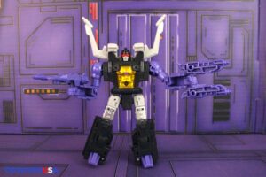 Takara-Tomy Transformers Dramatic Capture Series Decepticons Part 2 (Skywarp & Insecticon Trio) Figure Set