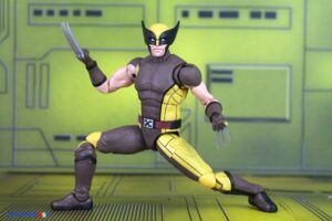 Hasbro Marvel Legends Series Deadpool & Wolverine Movie – Wolverine (Sleevless) & Wolverine (Brown Suit) Figures