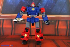 Hasbro Transformers Age of the Primes Nexus Prime Figure