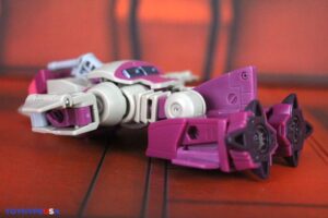 Hasbro Transformers Studio Series ’86 Deluxe Class Kranix Figure