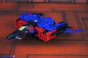 Hasbro Transformers Age of the Primes Nexus Prime Figure
