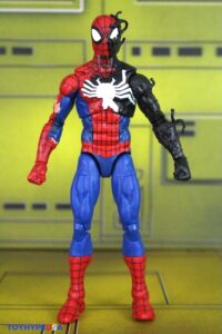Hasbro Marvel Legends Series 6″ Secret Wars Wave 2 – Daredevil & Spider-Man (Alien Costume) Figures