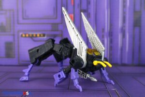 Takara-Tomy Transformers Dramatic Capture Series Decepticons Part 2 (Skywarp & Insecticon Trio) Figure Set
