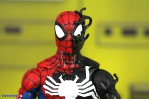 Hasbro Marvel Legends Series 6″ Secret Wars Wave 2 – Daredevil & Spider-Man (Alien Costume) Figures