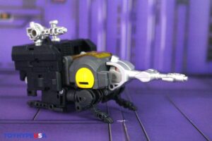 Takara-Tomy Transformers Dramatic Capture Series Decepticons Part 2 (Skywarp & Insecticon Trio) Figure Set