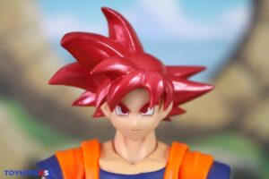 Bandai Namco Dragon Ball Super S.H. Figuarts Super Saiyan God Goku (Saiyan God Instilled With the Light of Righteous Hearts) Figure Review