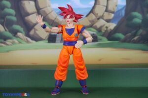 Bandai Namco Dragon Ball Super S.H. Figuarts Super Saiyan God Goku (Saiyan God Instilled With the Light of Righteous Hearts) Figure