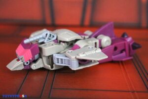 Hasbro Transformers Studio Series ’86 Deluxe Class Kranix Figure