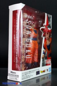 Bandai Namco Dragon Ball Super S.H. Figuarts Super Saiyan God Goku (Saiyan God Instilled With the Light of Righteous Hearts) Figure