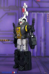 Takara-Tomy Transformers Dramatic Capture Series Decepticons Part 2 (Skywarp & Insecticon Trio) Figure Set