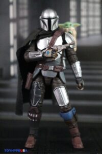 Hasbro Star Wars The Vintage Collection The Mandalorian and Grogu (The Mandalorian and Grogu) Deluxe Figure