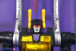 Takara-Tomy Transformers Dramatic Capture Series Decepticons Part 2 (Skywarp & Insecticon Trio) Figure Set