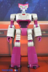 Hasbro Transformers Studio Series ’86 Deluxe Class Kranix Figure