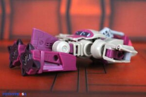 Hasbro Transformers Studio Series ’86 Deluxe Class Kranix Figure