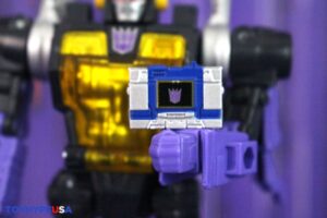 Takara-Tomy Transformers Dramatic Capture Series Decepticons Part 2 (Skywarp & Insecticon Trio) Figure Set