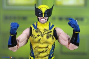 Hasbro Marvel Legends Series Deadpool & Wolverine Movie – Wolverine (Sleevless) & Wolverine (Brown Suit) Figures