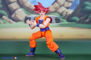 Bandai Namco Dragon Ball Super S.H. Figuarts Super Saiyan God Goku (Saiyan God Instilled With the Light of Righteous Hearts) Figure Review
