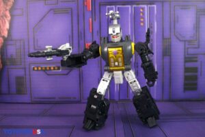 Takara-Tomy Transformers Dramatic Capture Series Decepticons Part 2 (Skywarp & Insecticon Trio) Figure Set