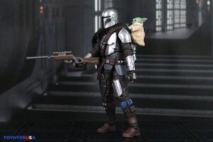 Hasbro Star Wars The Vintage Collection The Mandalorian and Grogu (The Mandalorian and Grogu) Deluxe Figure
