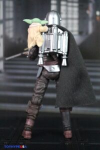 Hasbro Star Wars The Vintage Collection The Mandalorian and Grogu (The Mandalorian and Grogu) Deluxe Figure